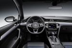 Volkswagen Passat Variant GTE 2015 года